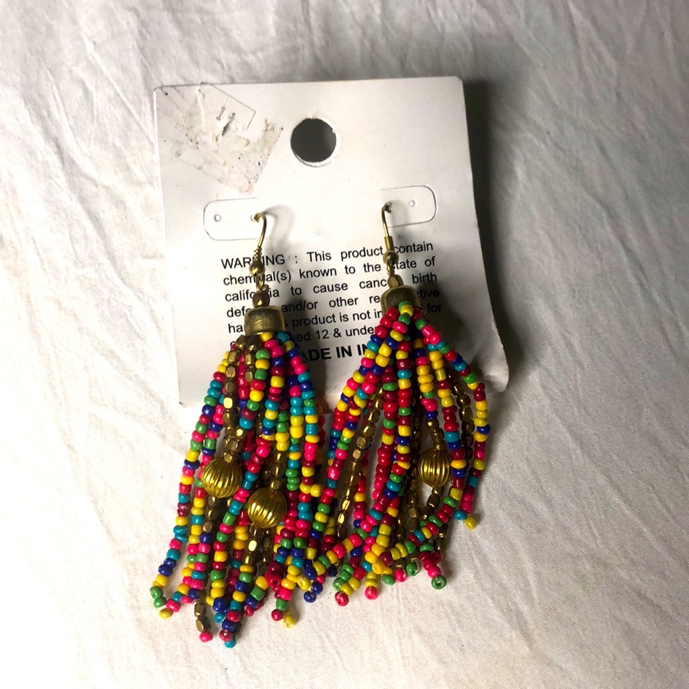 Beaded Necklace With Earrings Set - Picture 2 of 3